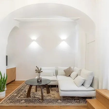 Mona Apartamento